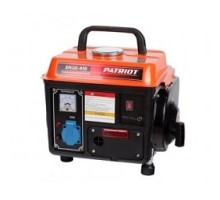 Генератор бензиновый PATRIOT Max Power SRGE 950 [474103119] {Двигатель: 2т, АИ-92 + масло, 63 сс, 2.0 л.с.; Мощность ном/макс: 0.65/0.8 кВт; Объём бака: 4.2 л; Розетки: 1 евро 16А; Вес: 17.2 кг;}