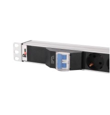 REM Верт блок розеток Rem-3x32, 3 фазы 32A, 6 авт, инд, 24 C13, 6 C19, 1420 мм, вх IEC 309, шнур 3 м R-3x32-24C13-6C19-A-I-1420-3-3PN 
